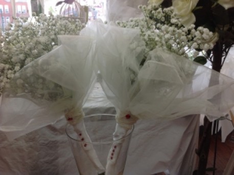 Adult vintage bridemaids bouque